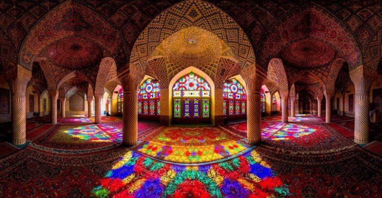 توصیه مجله آمریکایی به دیدن مسجد صورتی ایران در شیراز، عکس